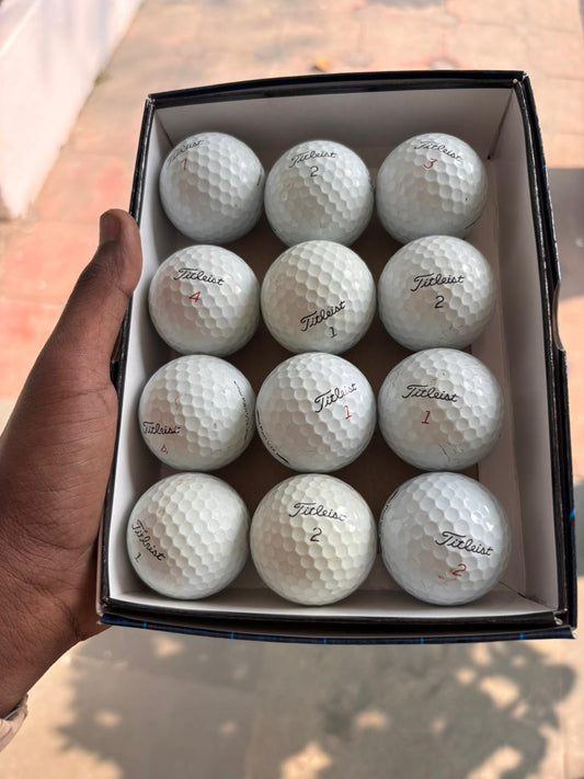 Used Pro  V1 and ProV1x Balls Mint Condition ( 12 BALL PACKET)